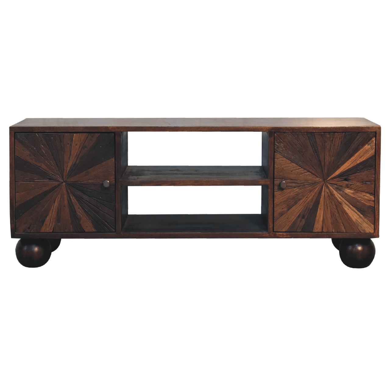 The Advantages of Handmade Wooden Furniture