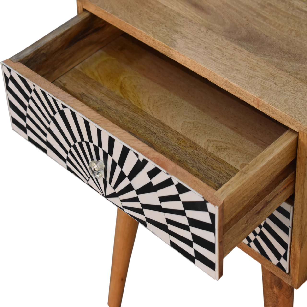Raine Bedside - Image 6