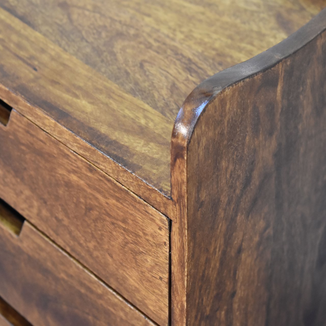 Chestnut Gallery Back Bedside - Image 5
