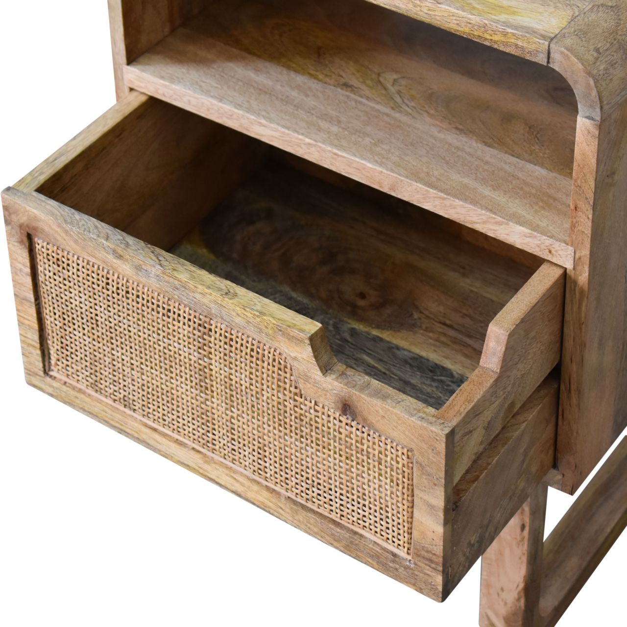 Close-knit Tallin Bedside - Image 6