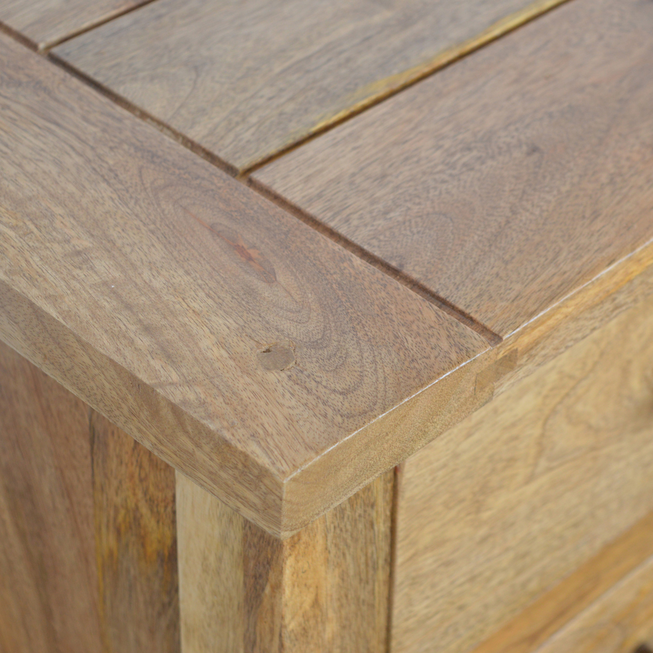 Country 3 Drawer Bedside - Image 5
