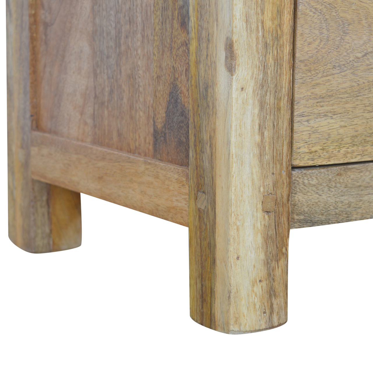 Country 3 Drawer Bedside - Image 6